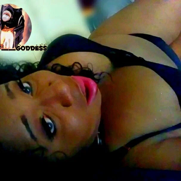 throat__goddess profile banner