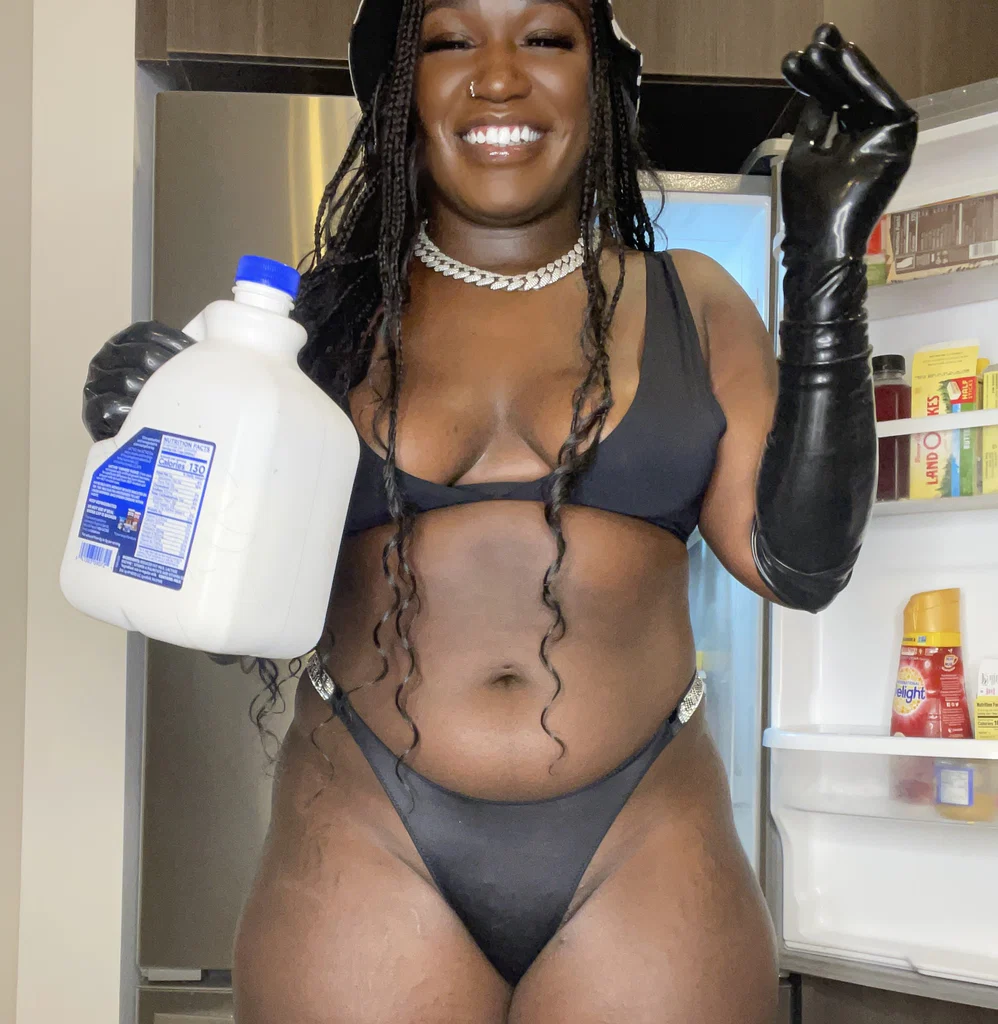 Melgotthemilk 🍑💨 Im Back 😈's avatar