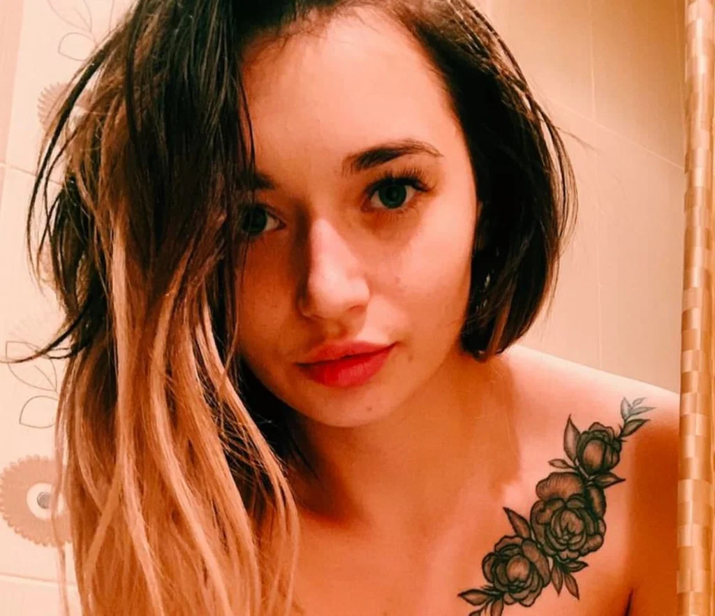 🌈💦Kristina🌈💦's avatar