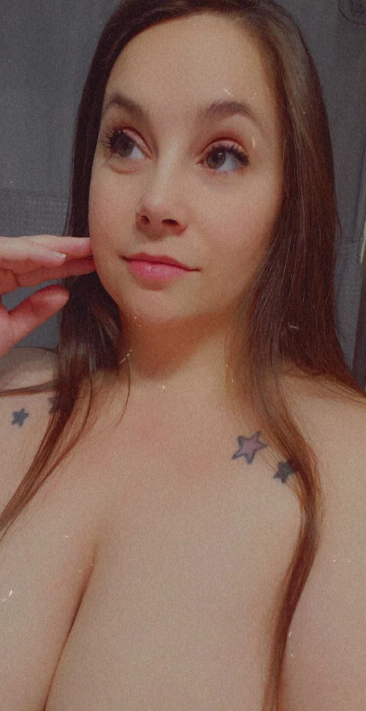 Victoria P's avatar