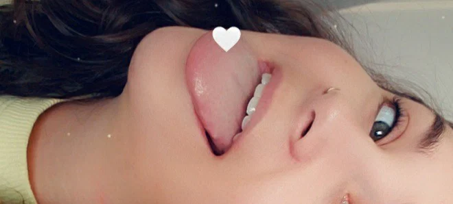 Victoria P profile banner
