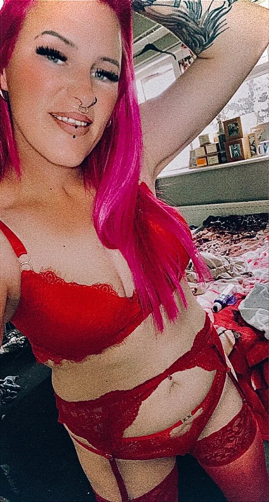 Emma-baybii 😈's avatar