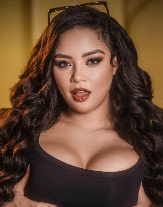 Maya Bijou creator profile
