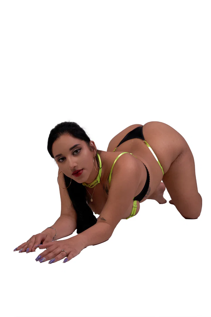 Anny π profile banner