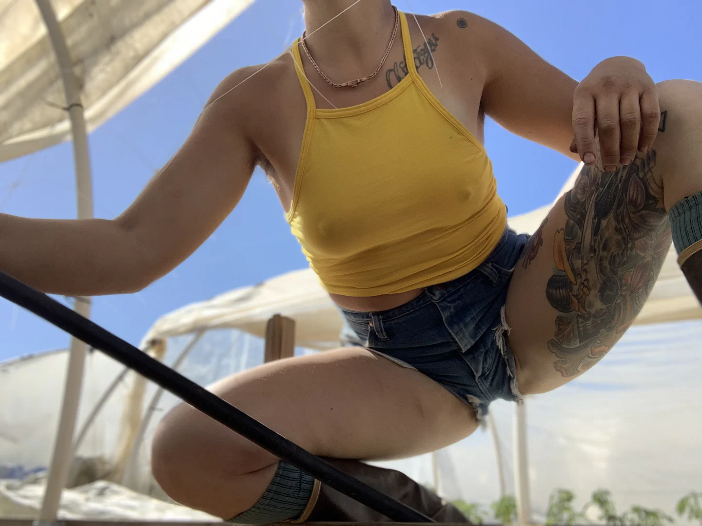 DIRT GIRL profile banner