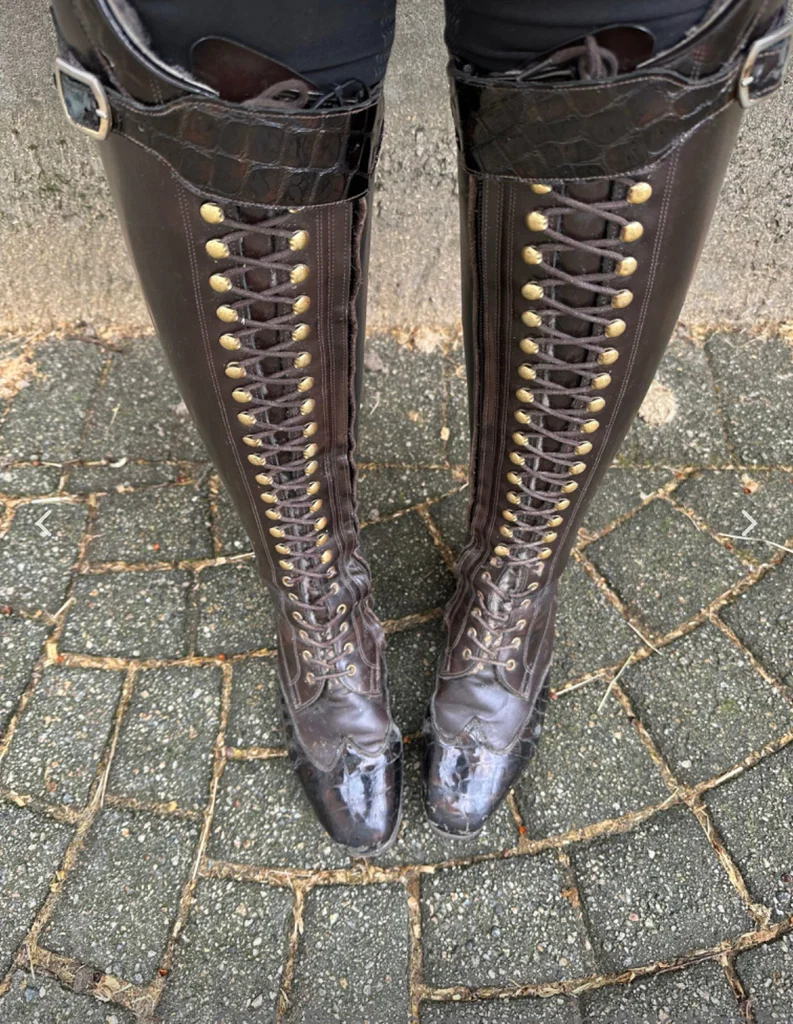 Onlyridingboots's avatar
