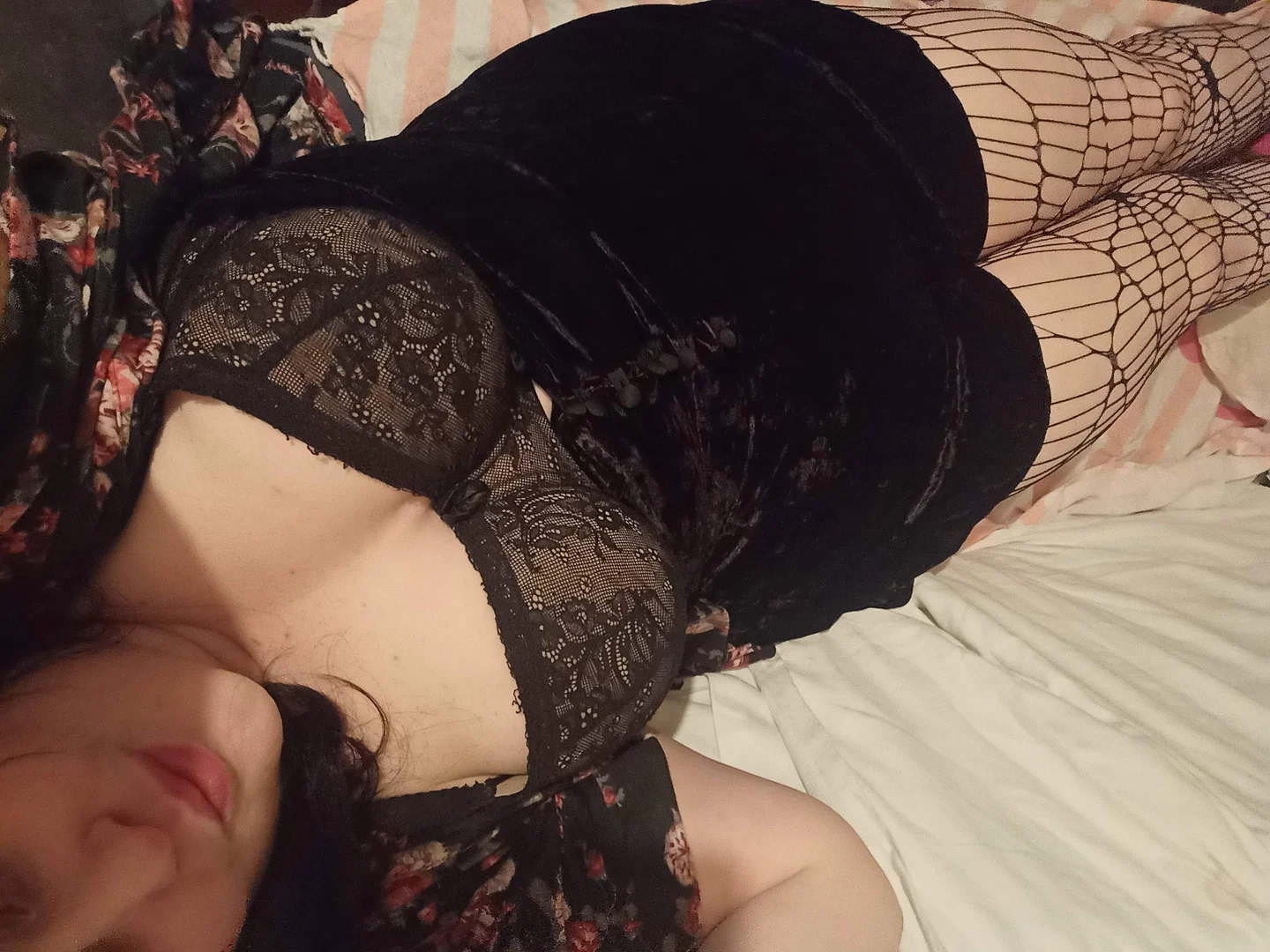 Nina profile banner