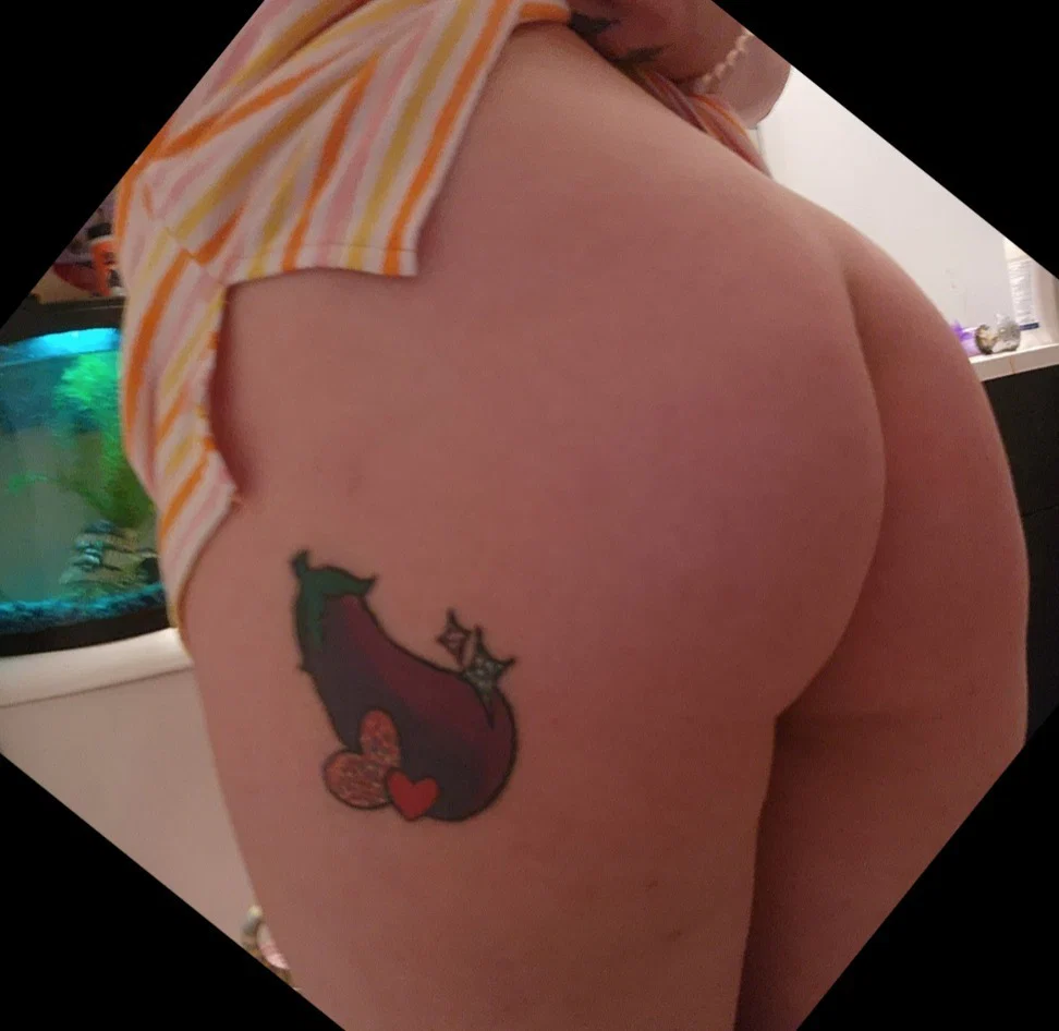 Kitty Perry profile banner