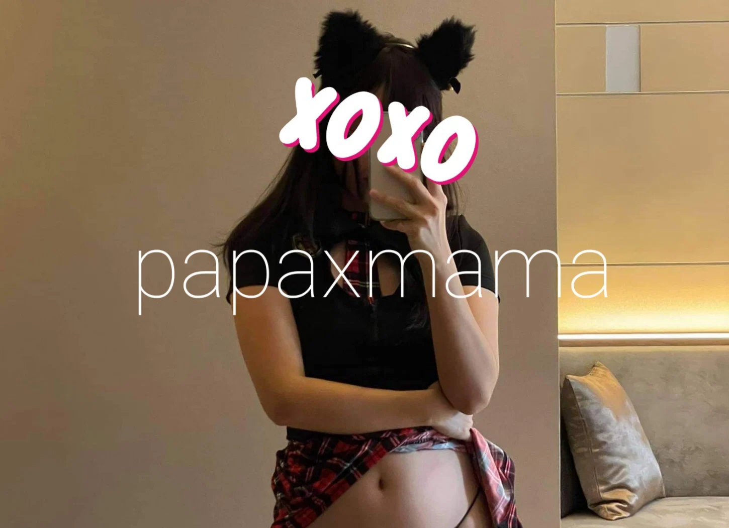 papaxmama profile banner
