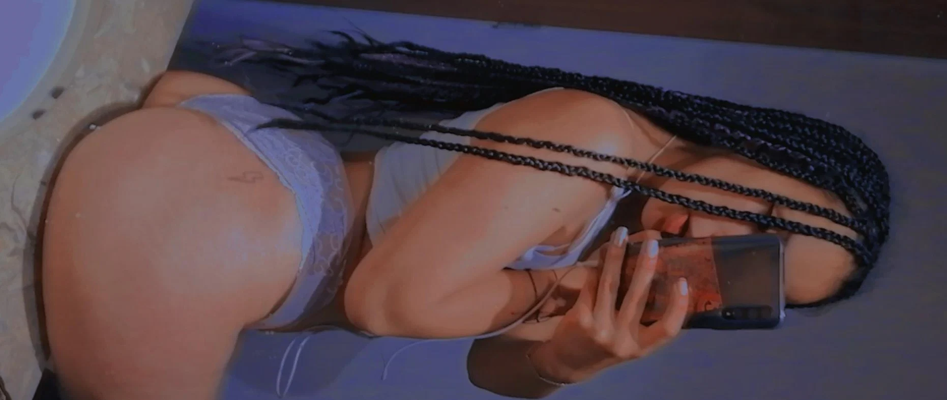 Jade💜 profile banner