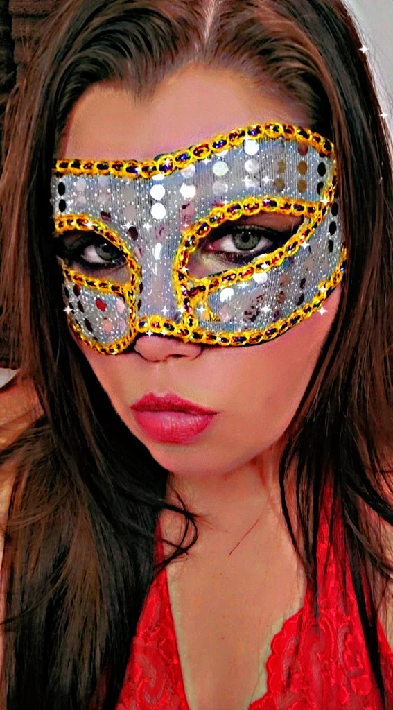 Sultry Stunner's avatar