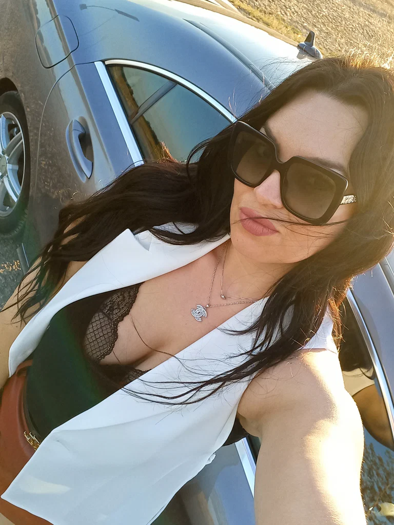Lorena's avatar