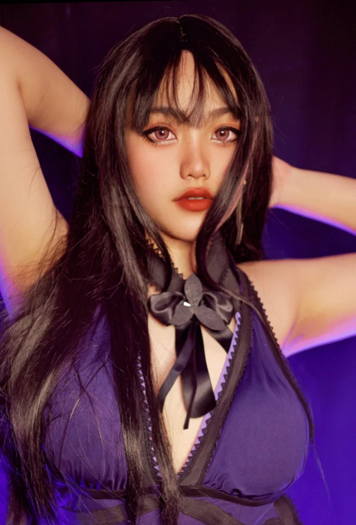 Anna Hitomi's avatar