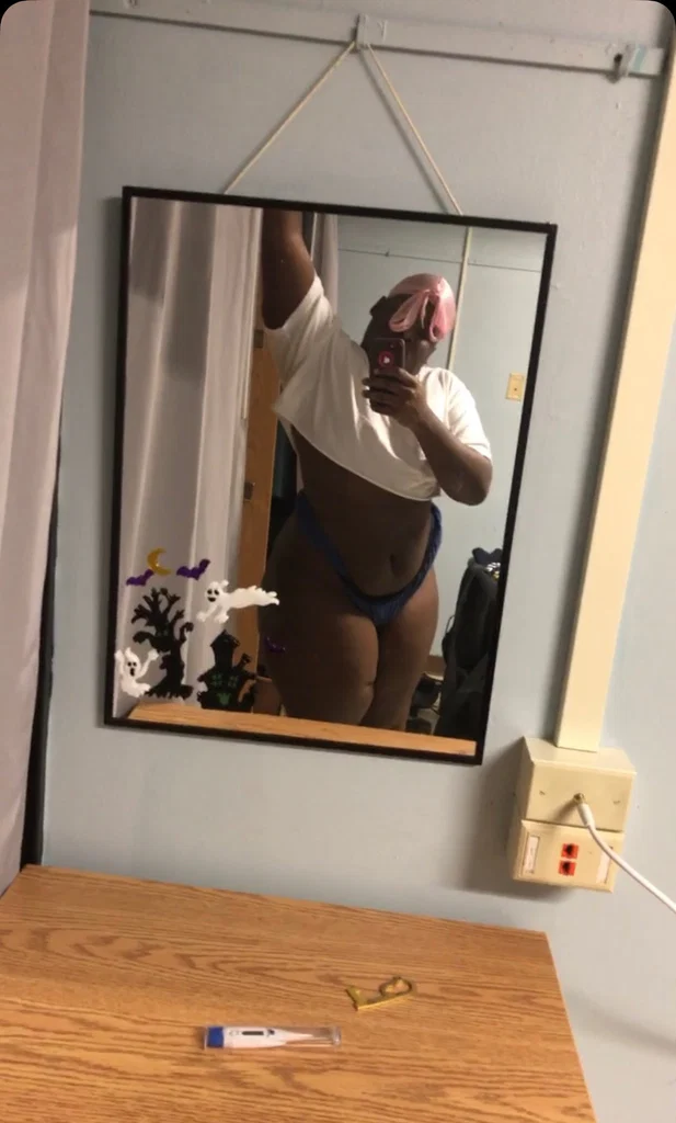 Thick Booty 🍑💦's avatar