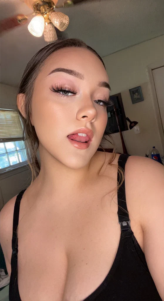 𝚖𝚊𝚌𝚔𝚢 𝚖𝚊𝚌𝚔✨🌿's avatar