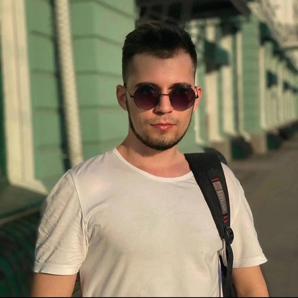 Andrey's avatar