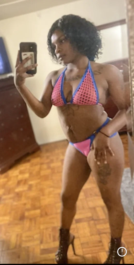 Tiny2wetwet's avatar