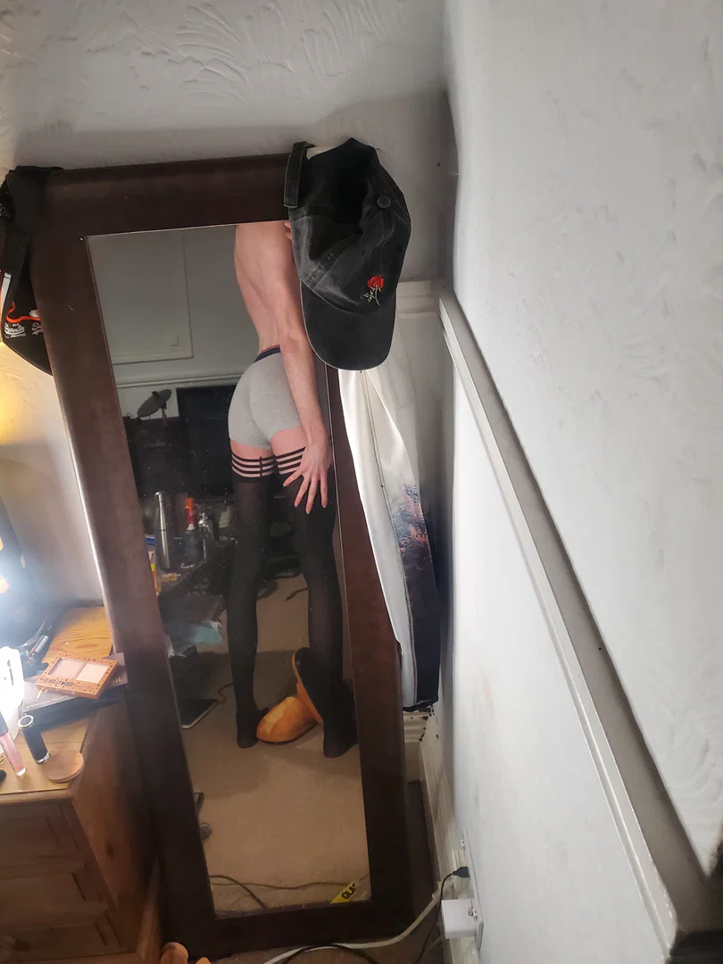 Dustie profile banner