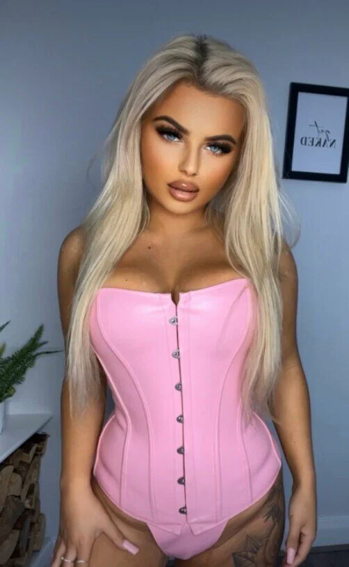 Scarlett Fox | Naughty Blonde's avatar