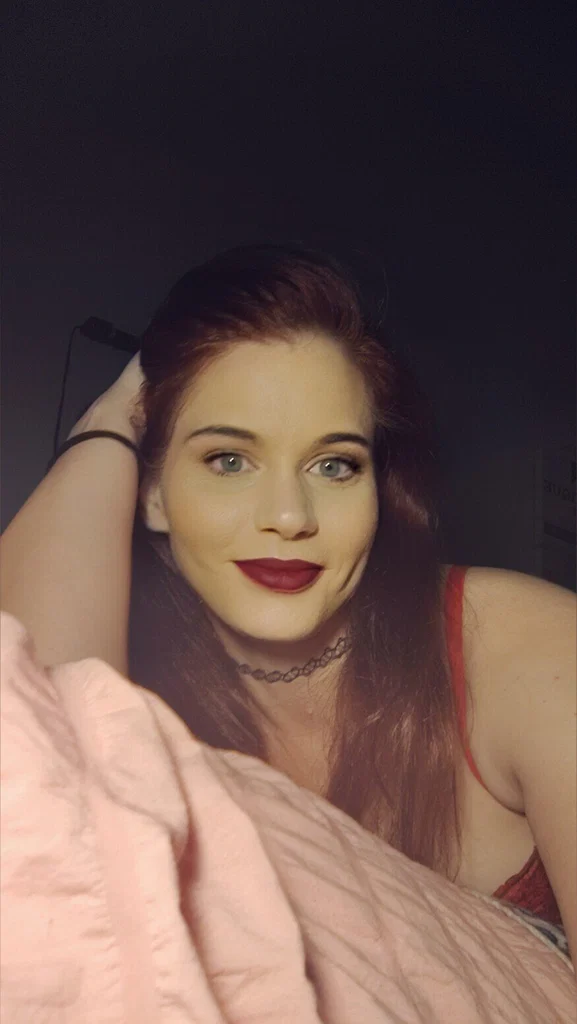 Alexis K's avatar