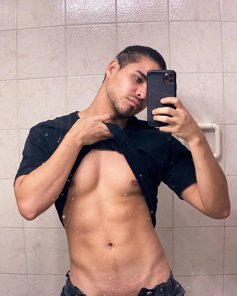 Alex Duque's avatar