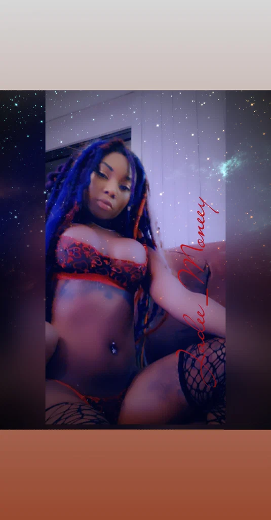 Jadee_Moneey's avatar