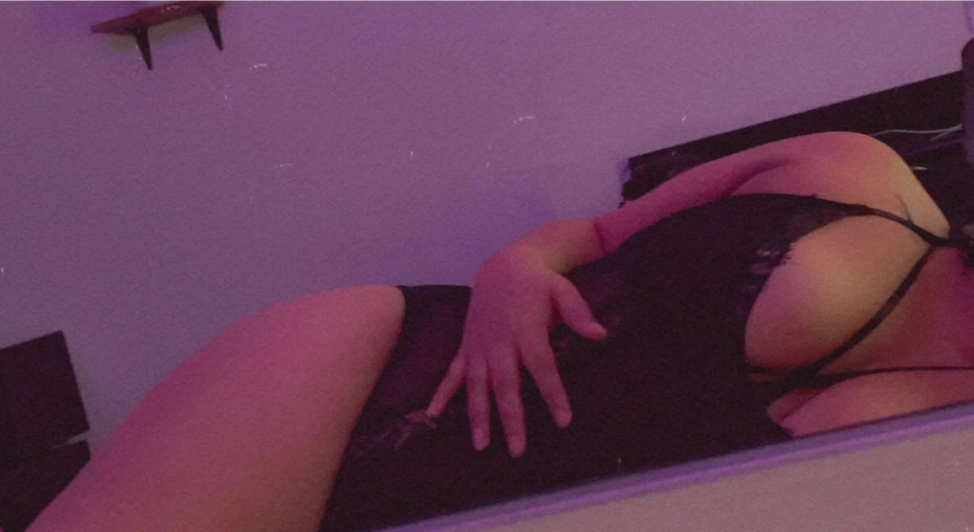 Aileen profile banner