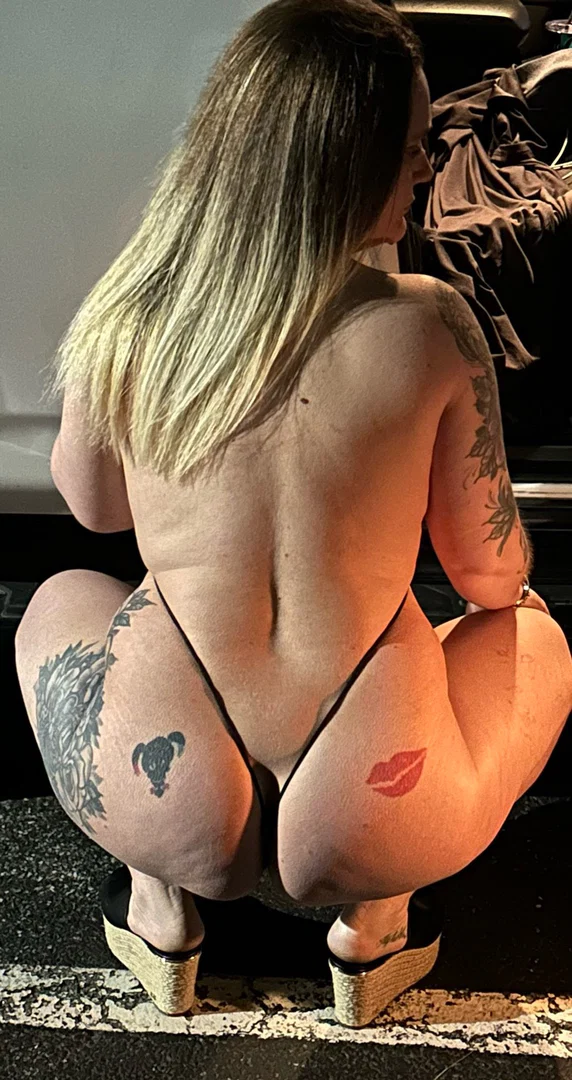 Valentinanite profile banner