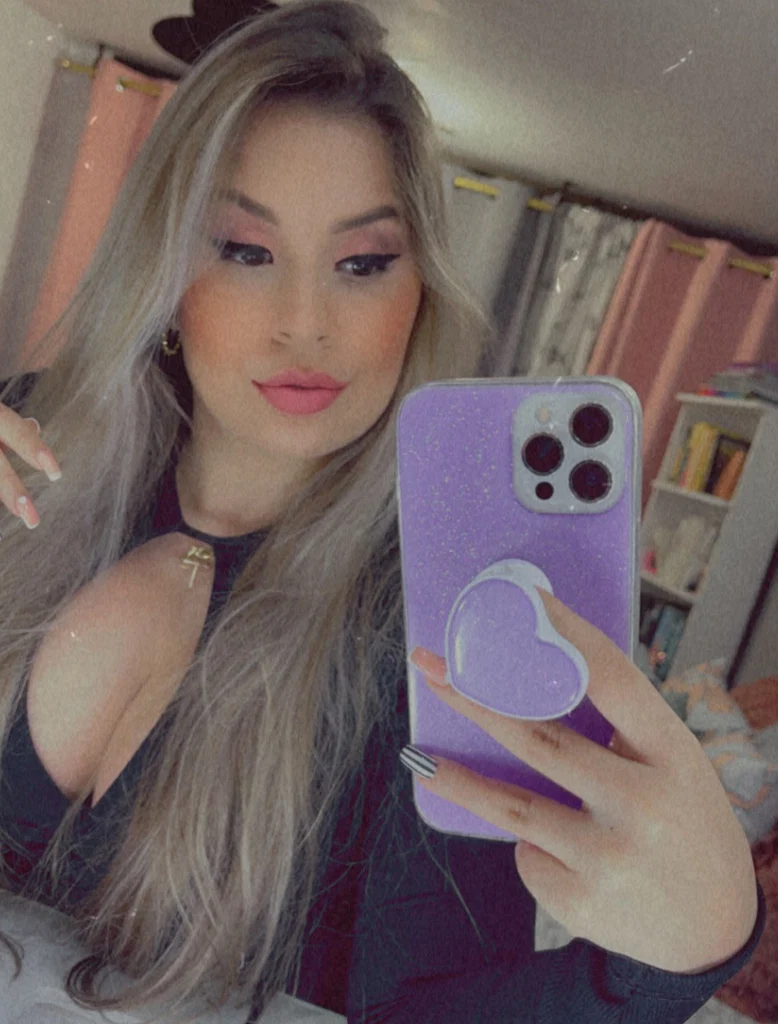 Melina Bathory's avatar