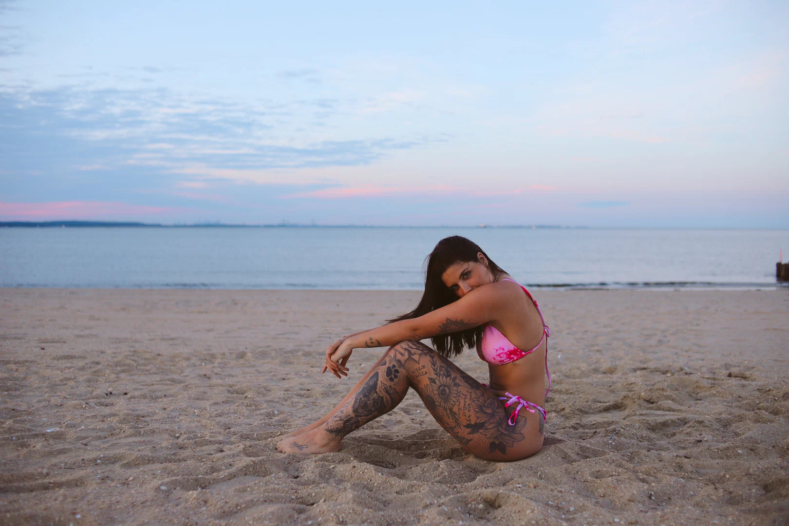 linds🤍 profile banner