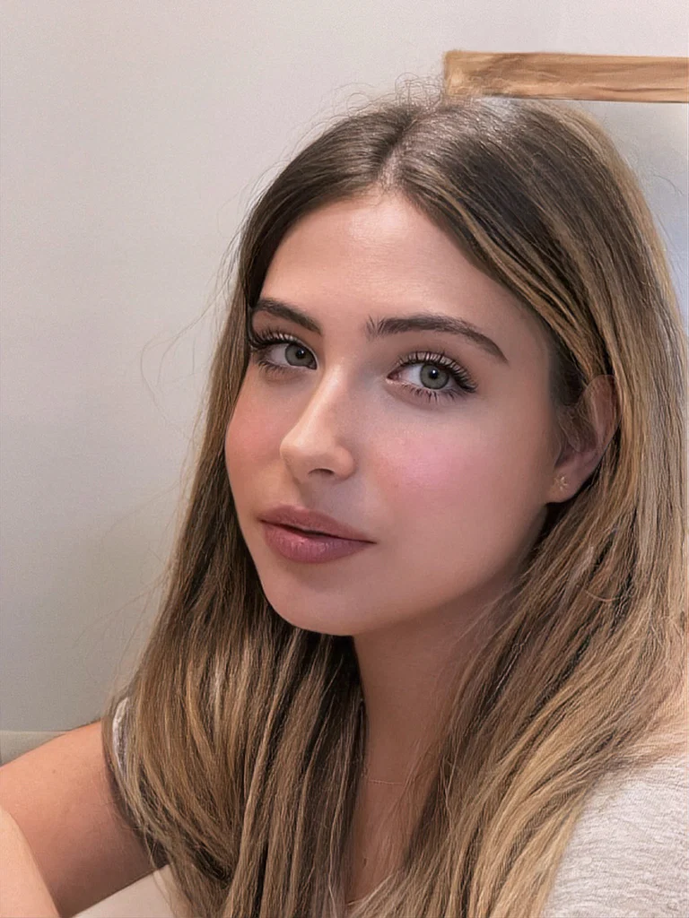 ALEJANDRA's avatar