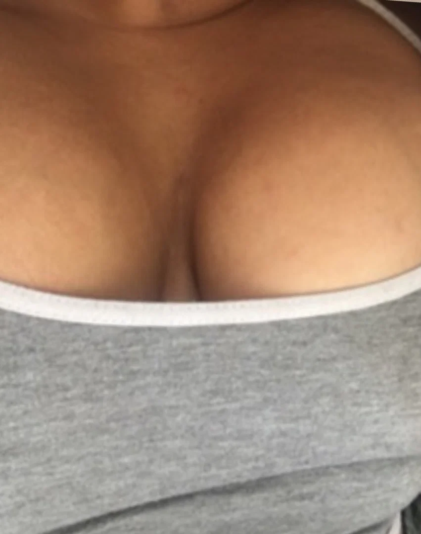 Belle profile banner