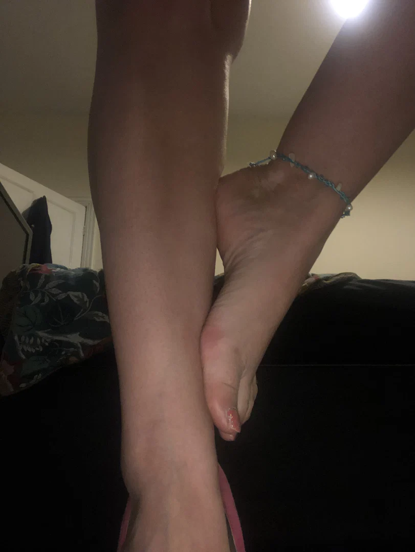 Fifi foot fetish profile banner