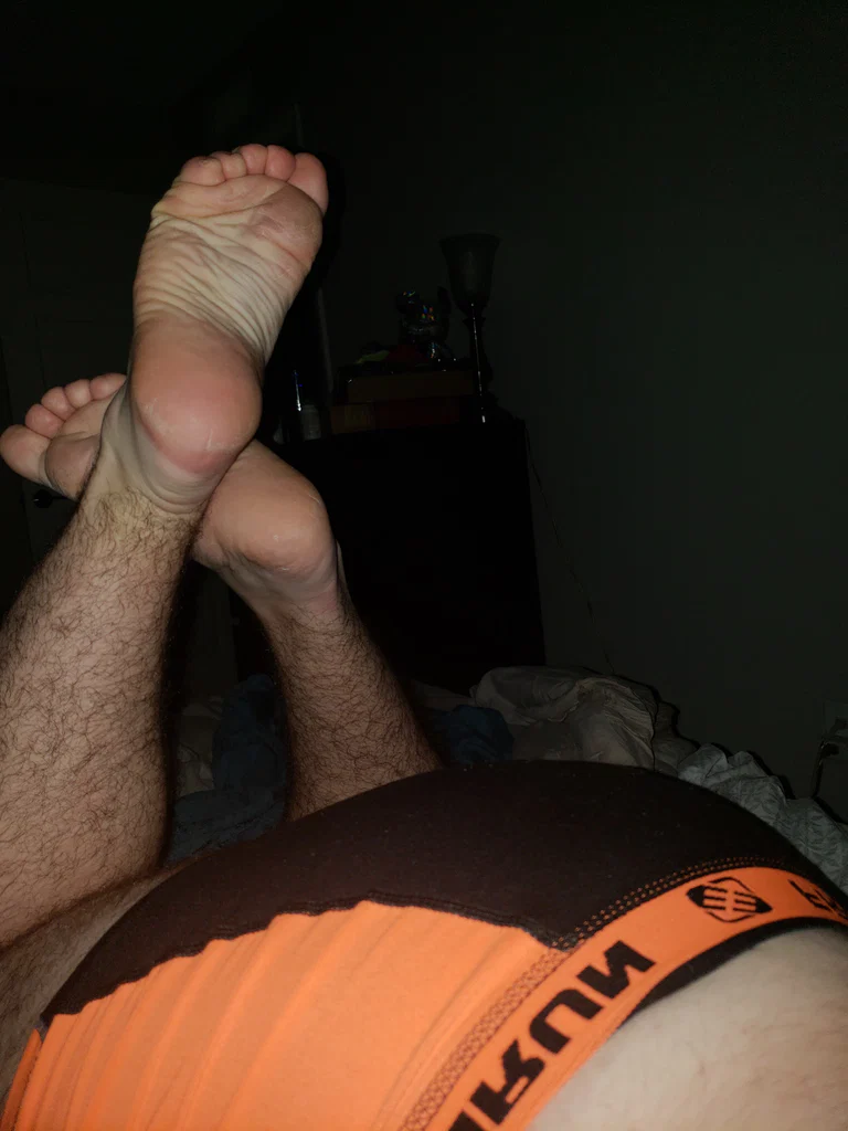 Boy4feet15