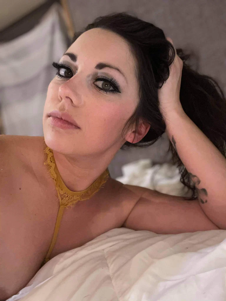 Ashley Baker's avatar