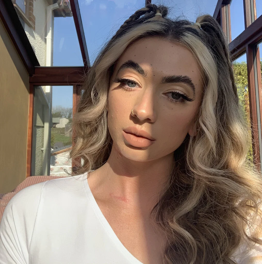 Demi's avatar