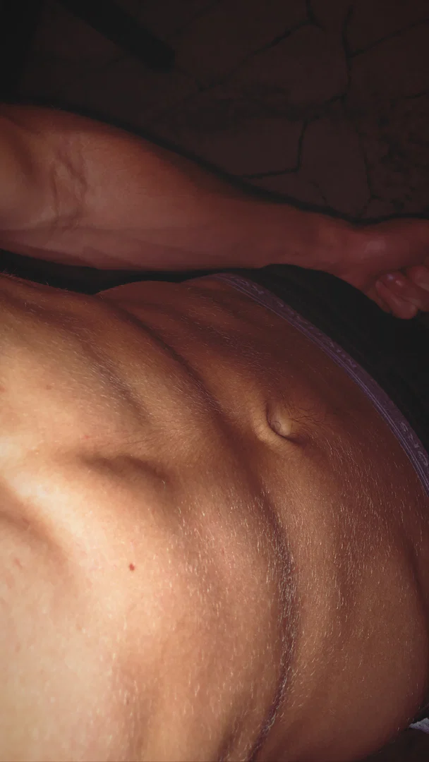 Linus Evans profile banner