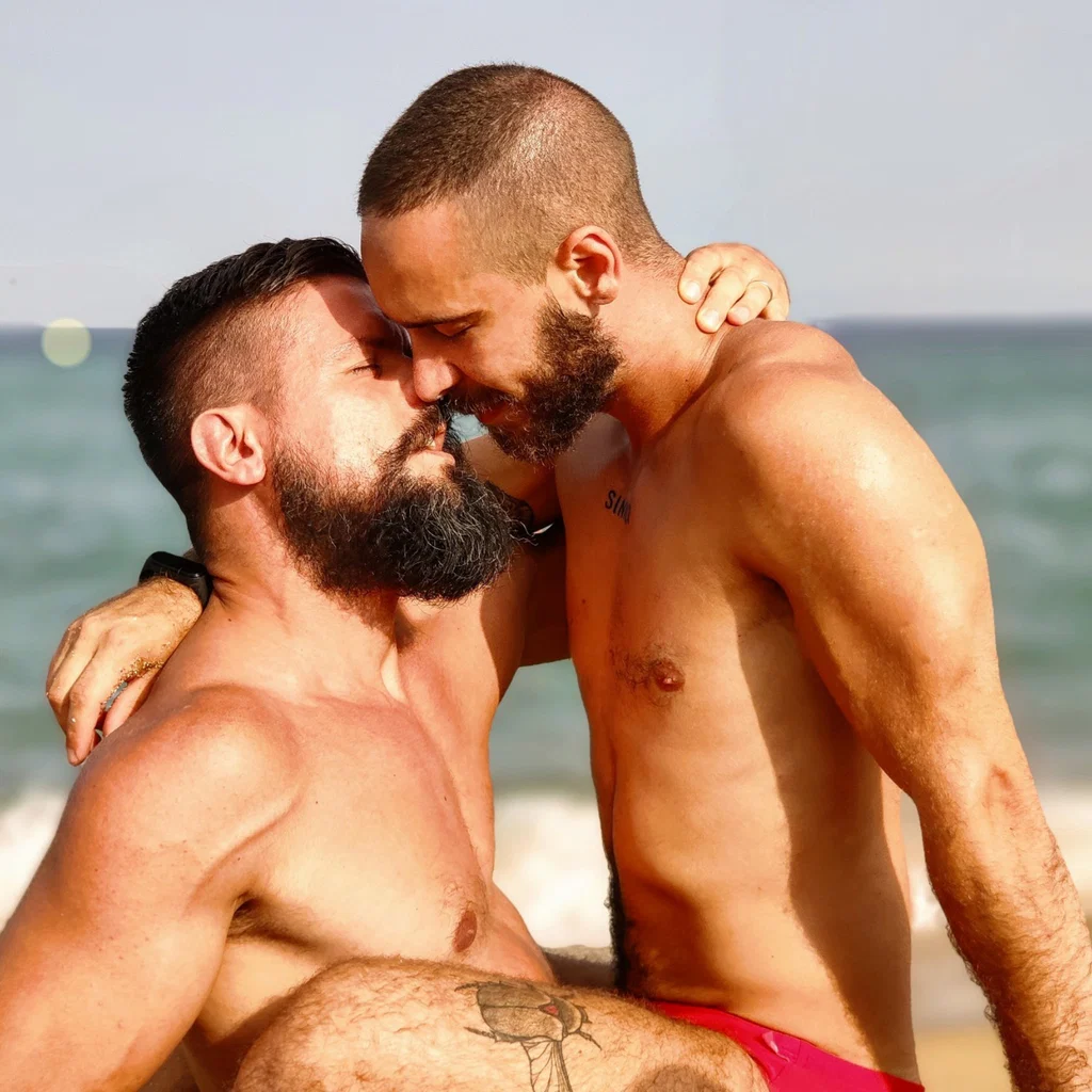 TwoGuysOneCam (FREE)'s avatar