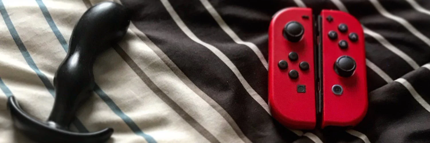 MacaDnuts profile banner
