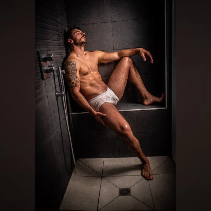 Atlas *le porteur πͺπ» profile banner