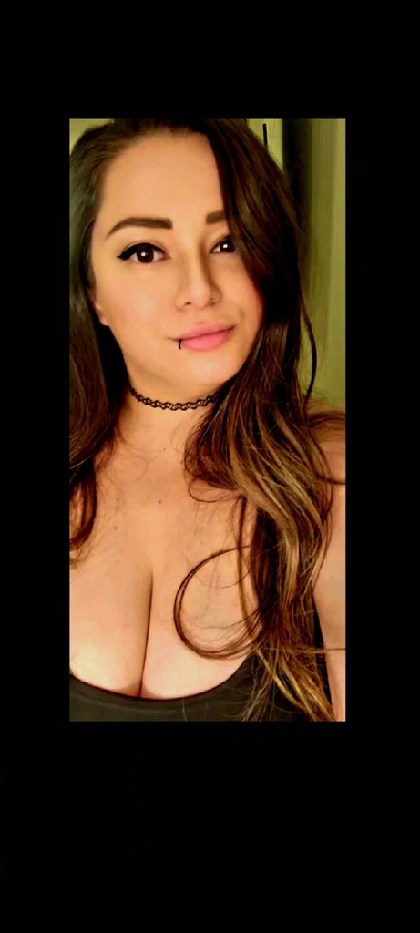 Rayna G's avatar