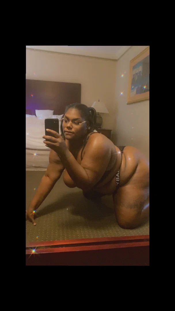 🥰Savage CoCo😈 profile banner