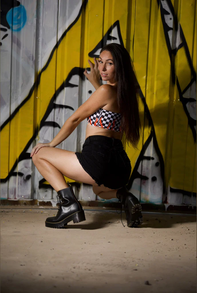 Ashley Wolf's avatar