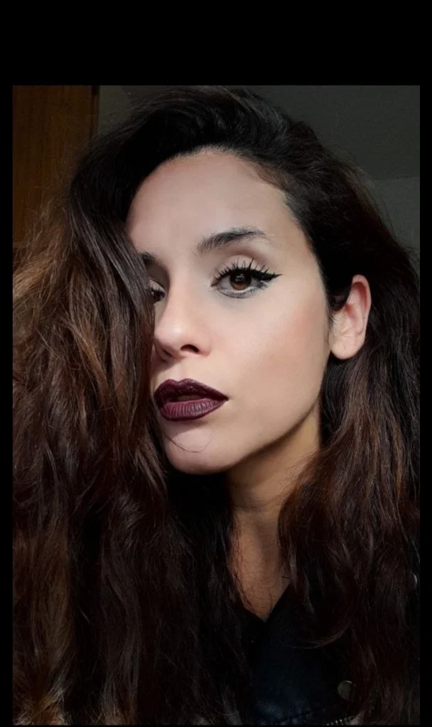 Liz's avatar