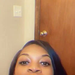Shaniyaaaa's avatar