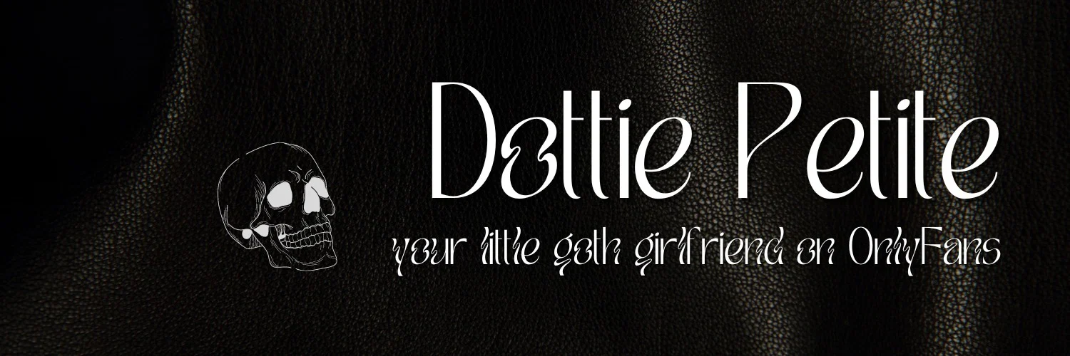 ✨ Dottie Petite✨ profile banner