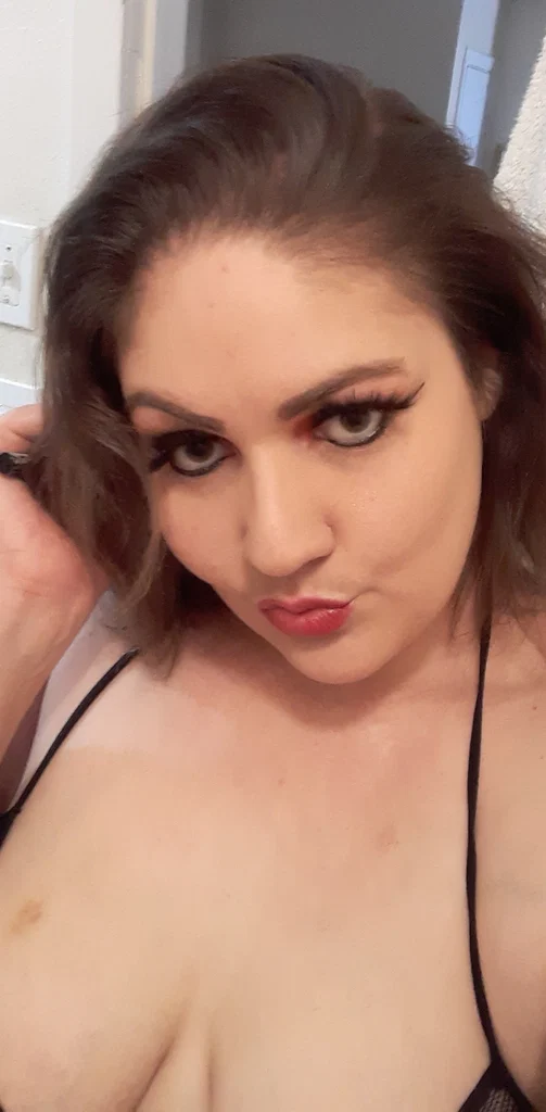 sweet like candy thick like cake's avatar