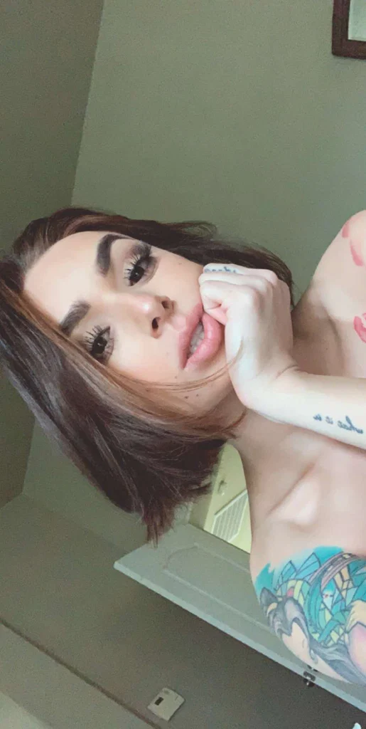 xoxoBeautyandMrB's avatar