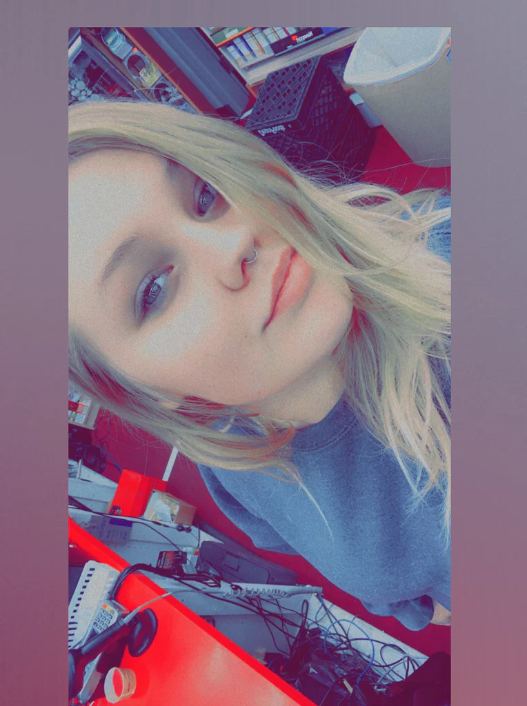 LuvBug 🍓's avatar