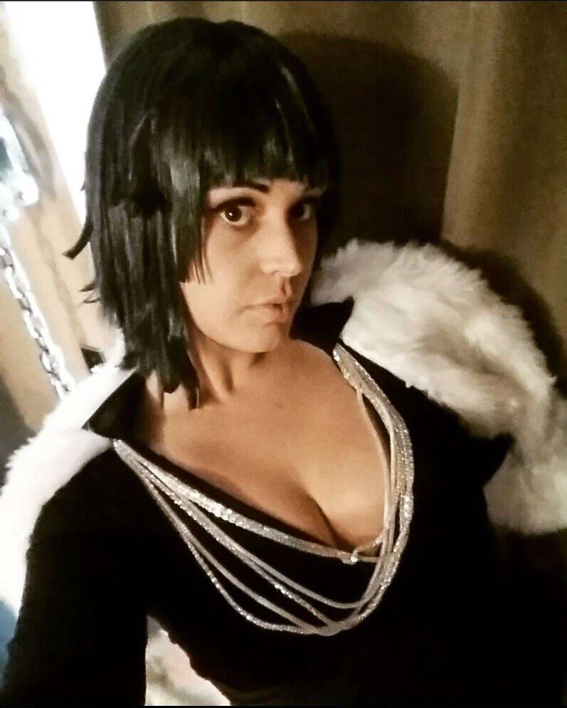 Lara Von Trash's avatar